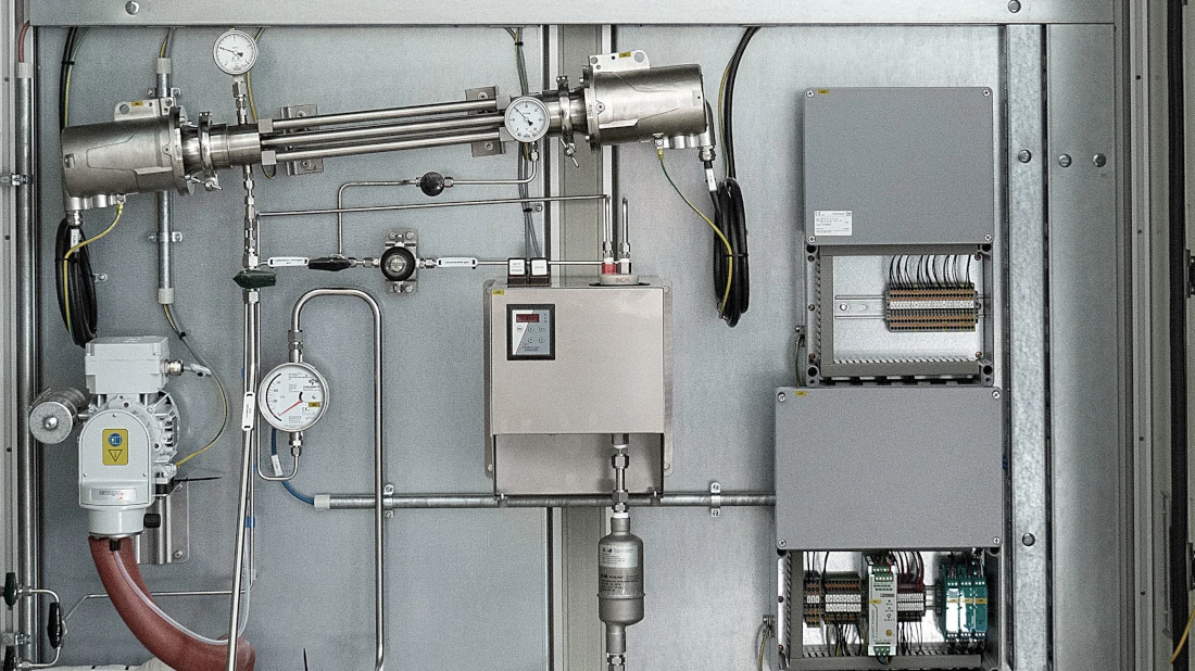 application example of a system cabinet